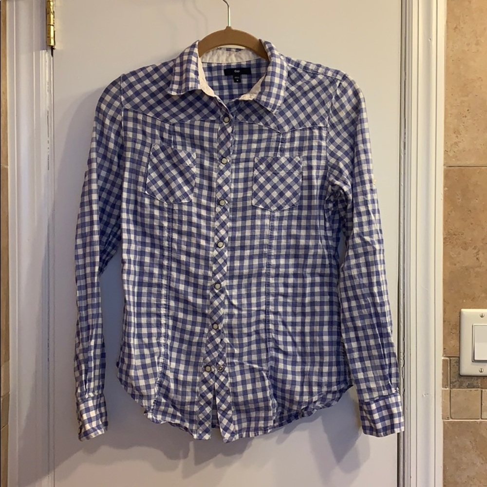 Gap plaid button down shirt